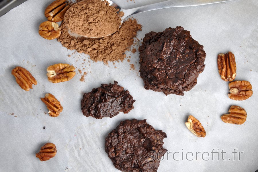Cookies sans farine avocat-cacao