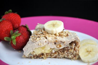 Gâteau “Paradis” sans cuisson à la banane (sans gluten)