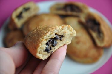 Pain au chocolat au blé complet et fèves de cacao