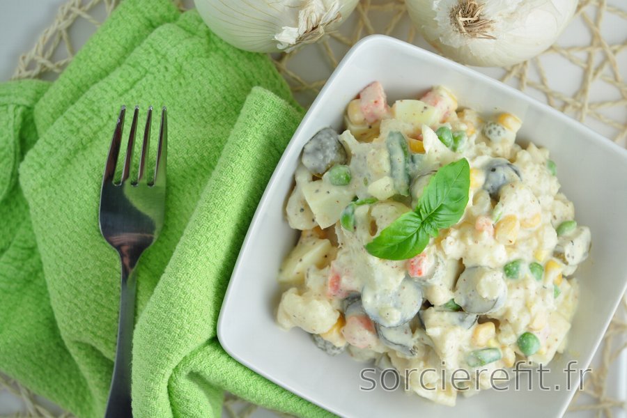 Salade de chou-fleur légère (pauvre en calories et en matières grasses)
