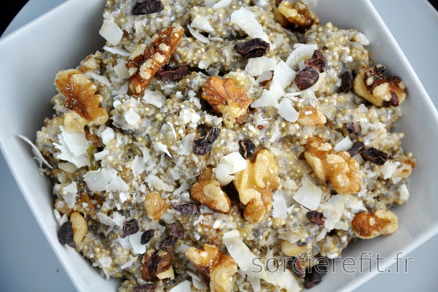 Porridge sain au quinoa et quark
