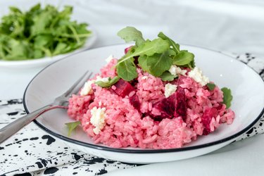 Risotto facile à la betterave et au fromage de chèvre