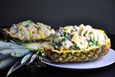 Filets de poulet équilibrés à l’ananas et sauce au fromage